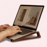 Bambus laptopstander i retro stil til bedre arbejdsstilling og luftcirkulation ved skrivebordet