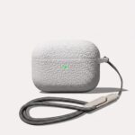 ultratynd beskyttelsescover til AirPods i sort, hvid, blå og grøn med let pasform og anti-ridse - Rejse product image