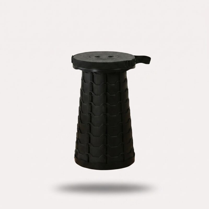 sammenklappelig skammel i sort med teleskopdesign og bærestrop til transportabel brug - Rejse product image