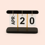 vende kalender i hvid og sort med moderne design og dekorativ datooversigt til bord - Billede 2